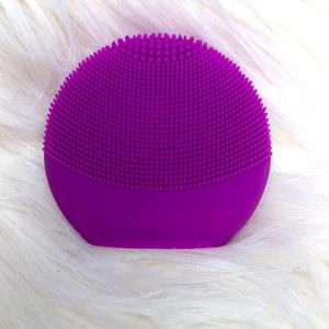 NWOT Foreo Luna fofo Cleansing Brush